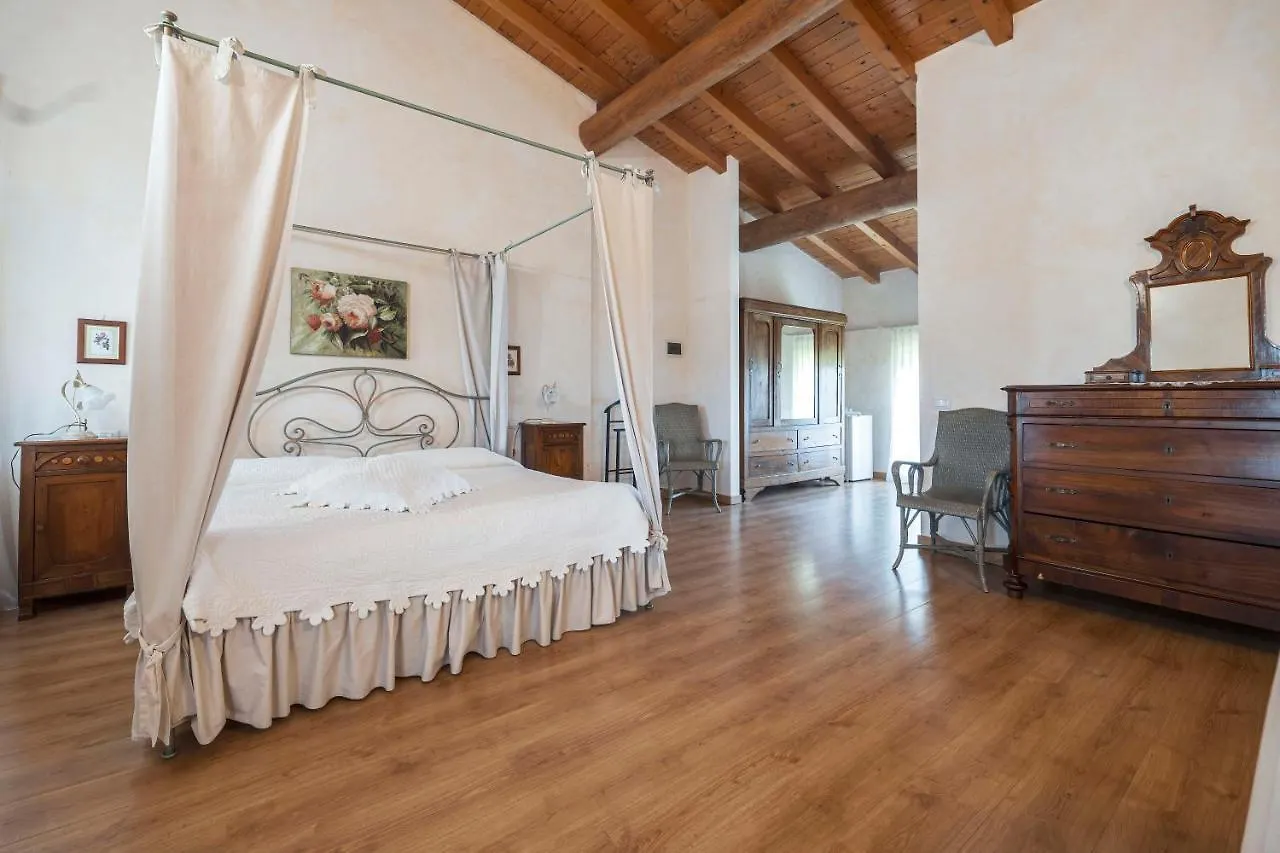 Guest house Fenil Conter Cottage & Suite Pozzolengo Italy